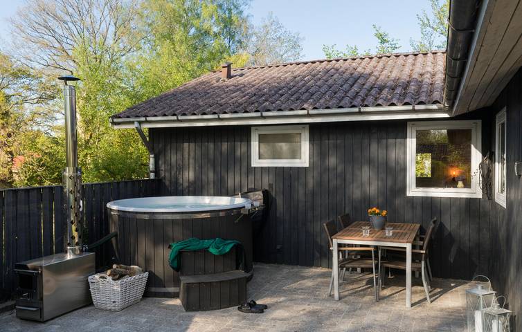 Ferienhaus für 7 Personen, mit Terrasse und Garten in St. Sjørup - 4