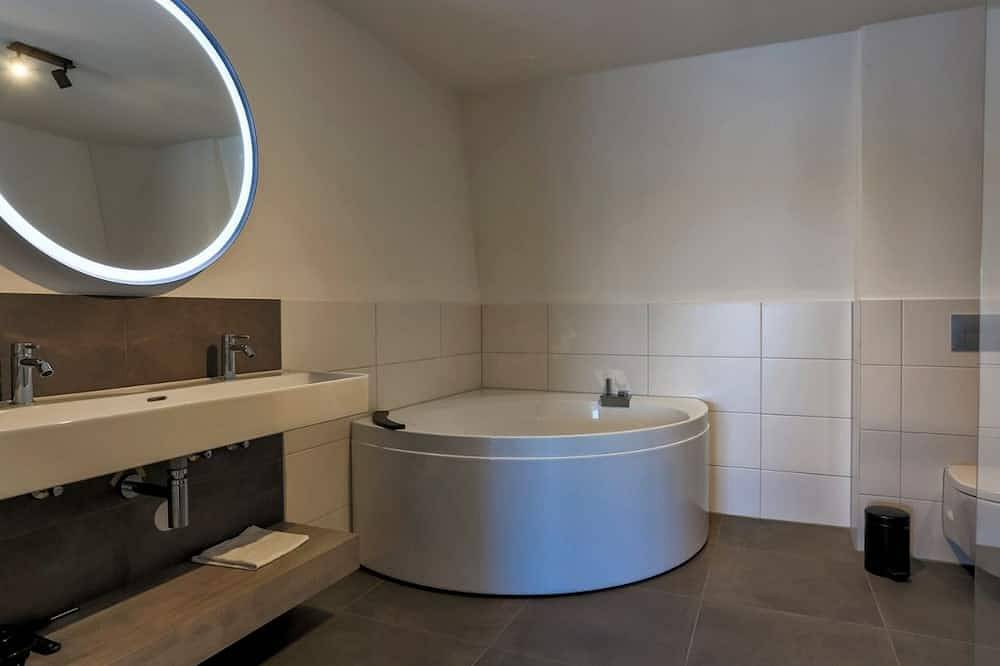 Geheel appartement, Lake View Penthouse 2p in Thorn, Limburg