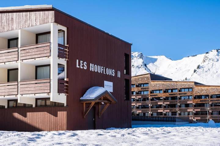 Appart’hôtel pour 4 personnes, avec Balcon ainsi que Terrasse et Jardin