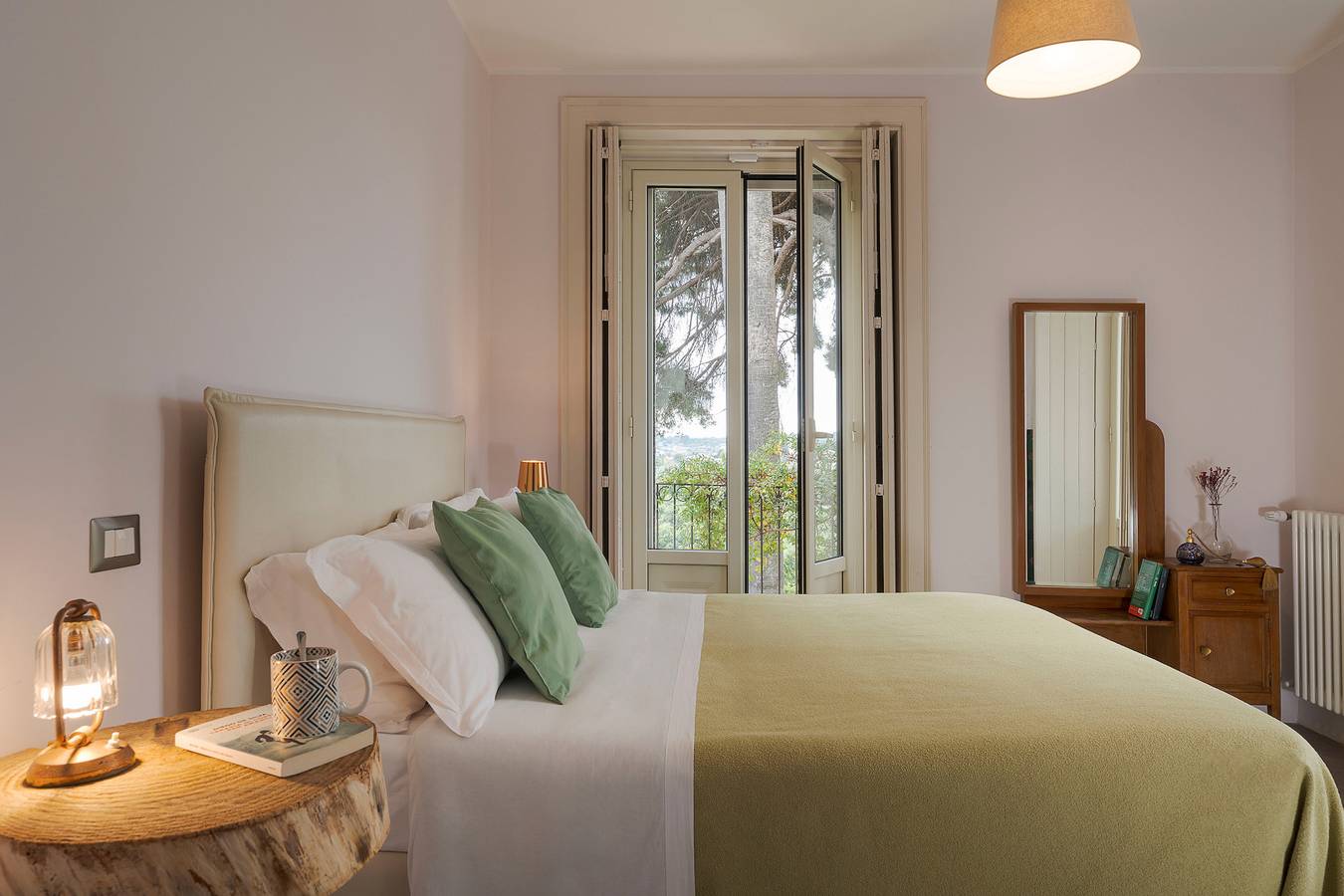 Agrumè in Santa Venerina, Etna