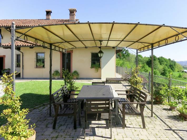Ferienhaus für 14 Personen, mit Terrasse und Garten im Piemont - 3