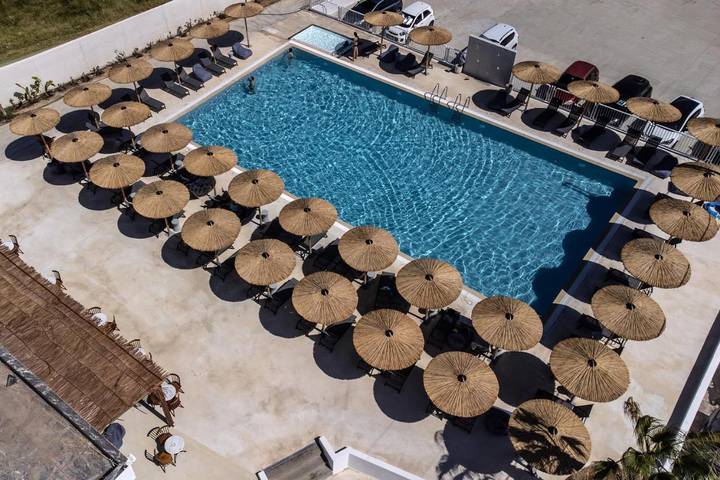 Ferienhaus für 2 Personen, mit Garten und Pool sowie Ausblick, mit Haustier