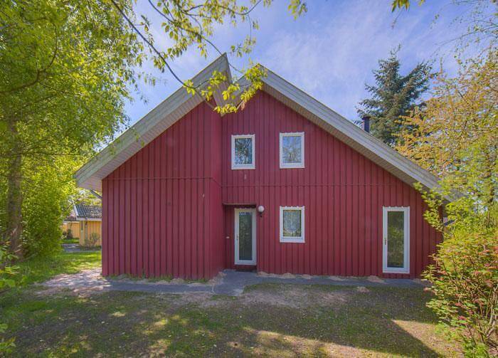 Ferienhaus für 8 Personen, mit Whirlpool und Terrasse sowie Garten und Sauna, mit Haustier in Mirow - 2