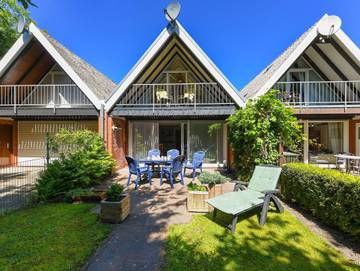 Ferienhaus für 6 Personen, mit Balkon und Garten, kinderfreundlich in Bensersiel