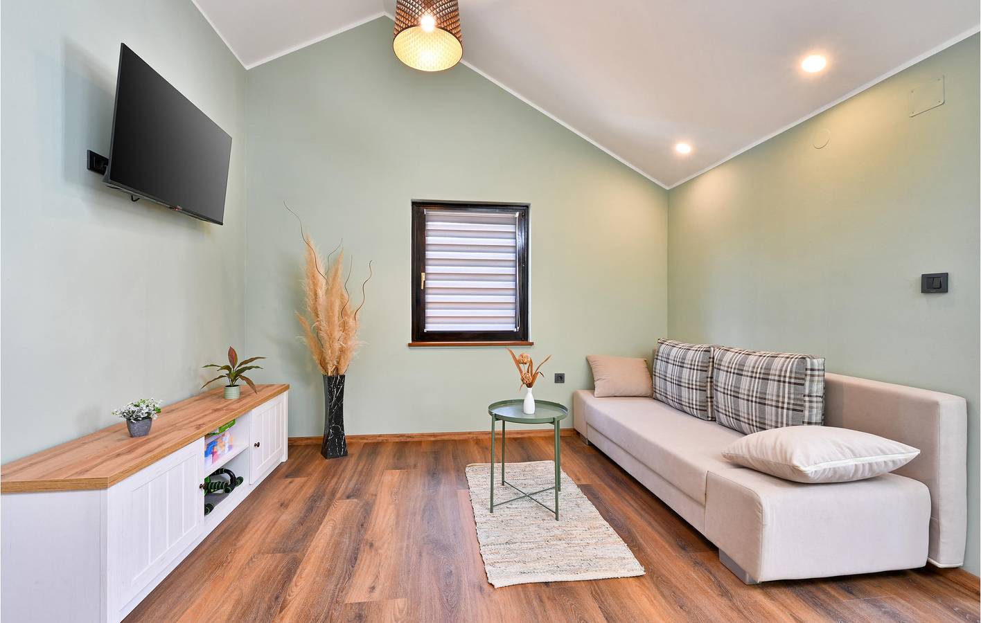 Gemütliche Ferienwohnung mit Pool und Grill in der Nähe des Stadtzentrums von Pregrada in Krapina-Zagorje