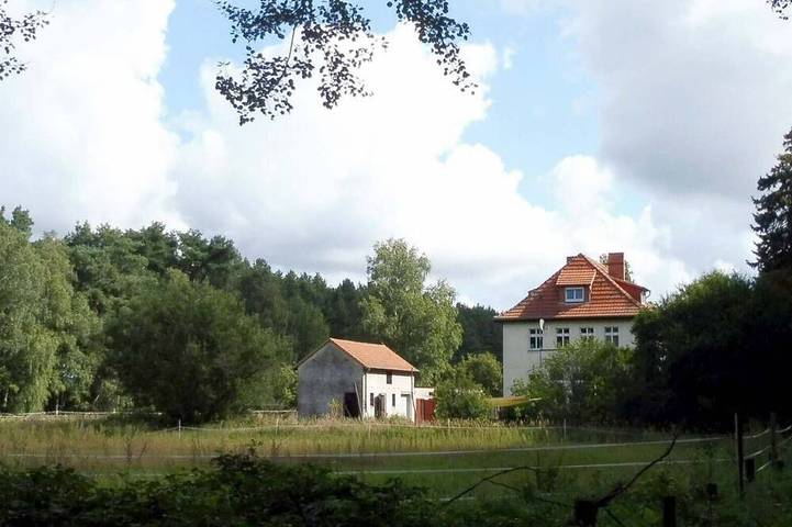 Villa für 15 Personen, mit Balkon und Garten in Marienwerder