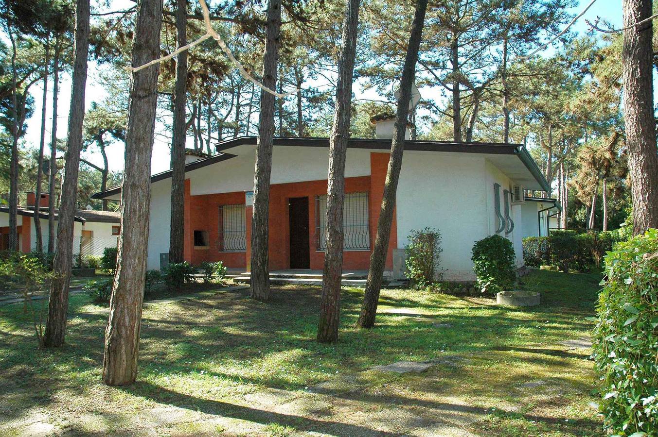 Appartamento intero, Appartamento per vacanze con aria condizionata, giardino e terrazza  in Lignano Pineta, Lignano Sabbiadoro