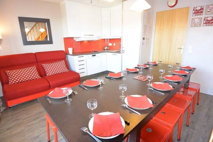 Holiday apartment for 11 people, with balcony - 1