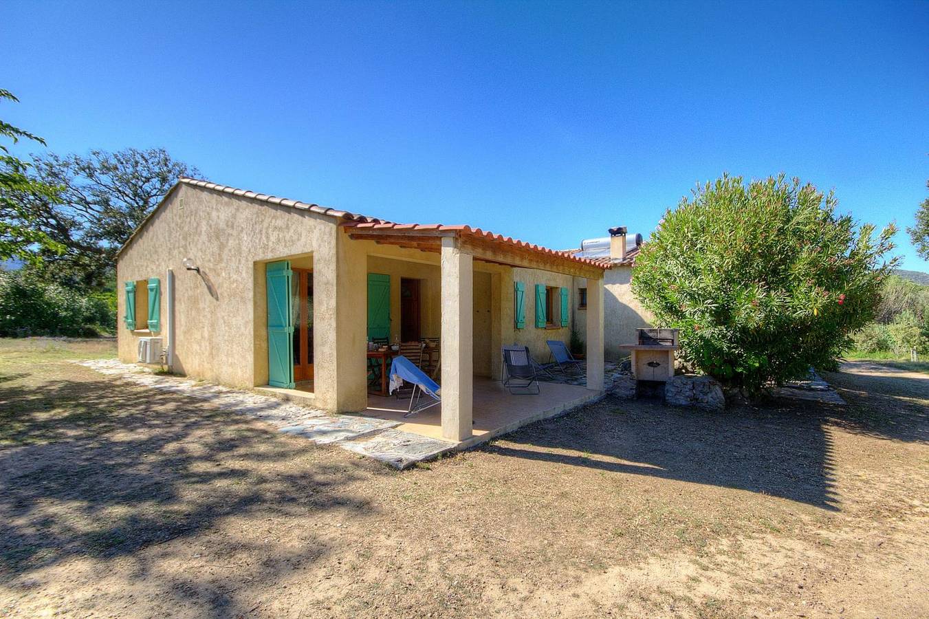 A Leccia in Speloncato, Calvi und Umgebung