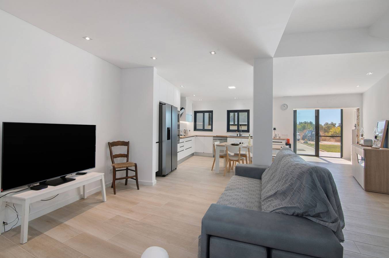 Ferienhaus 'Atlantida Farm' mit privater Terrasse, Wi-Fi und Klimaanlage in Moncarapacho, Parque Natural da Ria Formosa