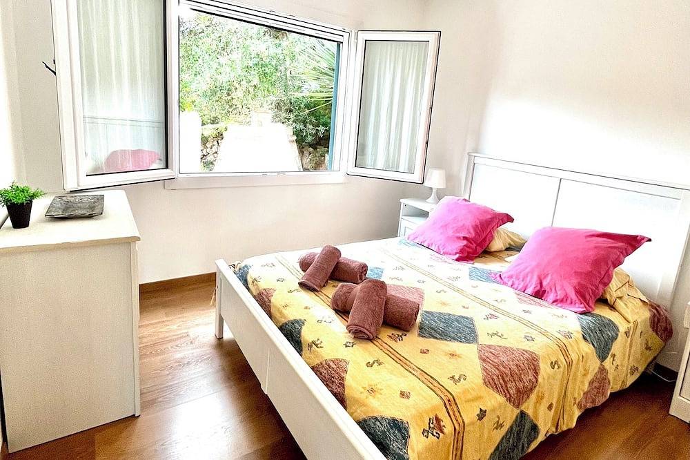 Nice house with garden 5 minutes from the beautiful Cala Binibeca. in Binibeca, Sant Lluís