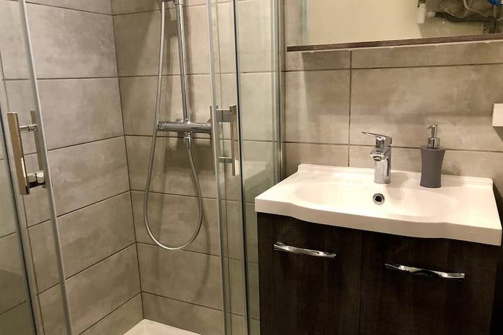 Gîte pour 2 personnes, avec balcon à Gières - 4