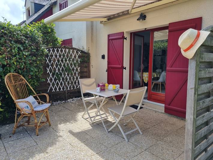 Location de vacances pour 4 personnes, avec terrasse dans Plage Saint-Jacques