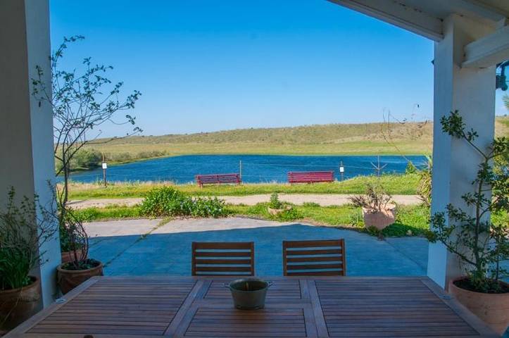 Albergue para 2 personas, con Terraza y Jardín además de Vistas y Vistas al lago en Pedroso de Acim - 4