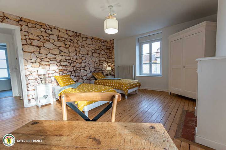 Gîte pour 6 personnes, avec jardin dans Parc naturel régional de la Montagne de Reims - 3