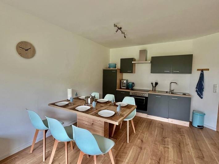 Ferienwohnung für 6 Personen, mit Garten und Terrasse in Holste