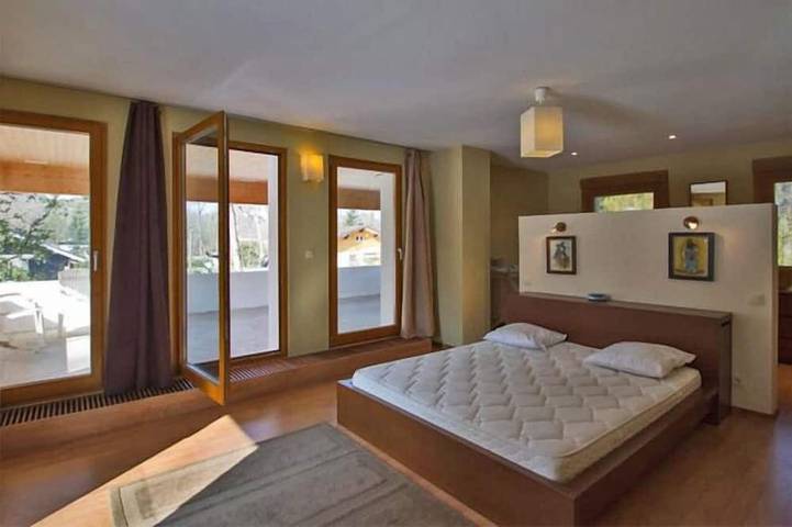 Location de vacances pour 22 personnes, avec jardin, animaux acceptés à Sciez - 2