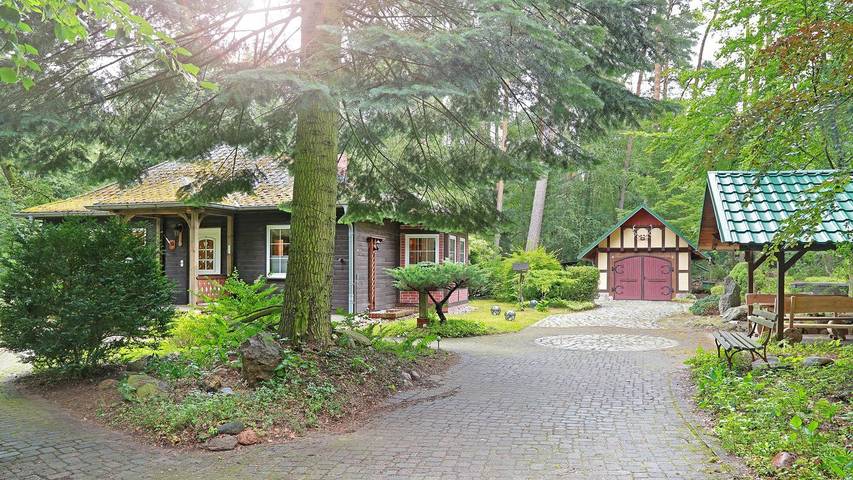 Ferienhaus für 6 Personen, mit Terrasse und Garten sowie Sauna, mit Haustier in Prignitz