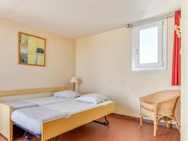 Club Belambra Les Ayguades - Appartement 4 personnes - Essentiel Appt Chambre 4 pers Terrasse Rdc in Gruissan (Ville), Gruissan