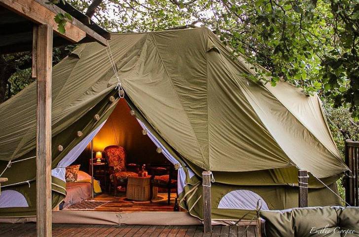 Camping pour 4 personnes, avec vue et jardin