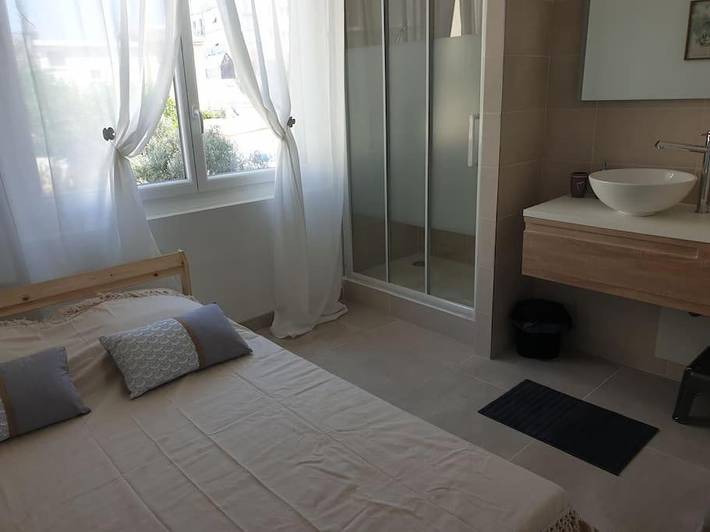 Gîte pour 2 personnes, avec terrasse et vue, animaux acceptés dans Plage Sarrail   Rive Gauche