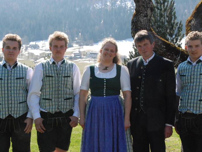 Ferienhof Zamsegg - Doppelzimmer "Alpenblumen" mit Bad, Wc in Vorderstoder, Kirchdorf an der Krems (Bezirk)
