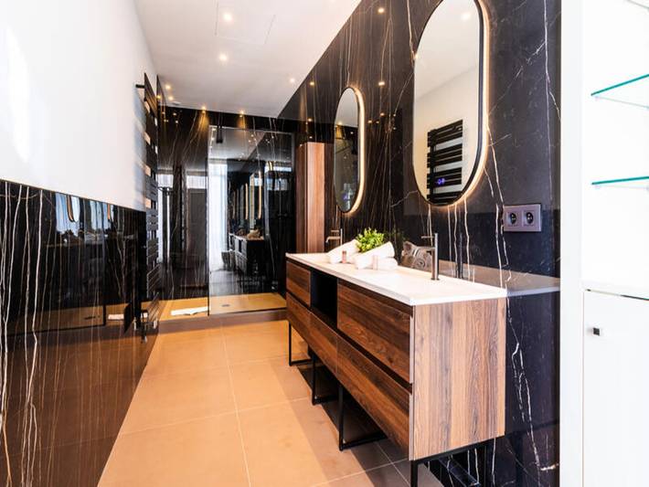 Gîte pour 6 personnes, avec balcon dans Cinema Les Arcades Ales - 3