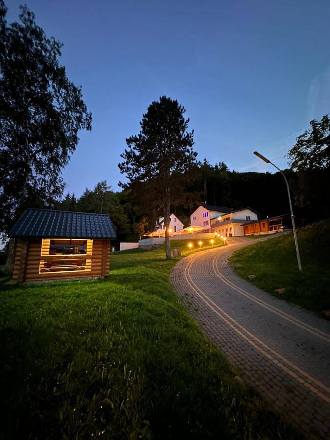 Hotel für 2 Personen, mit Balkon und Terrasse sowie Garten und Sauna
