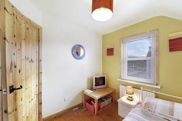 Log Cabin for 5 People in Glenties, County Donegal, Photo 3