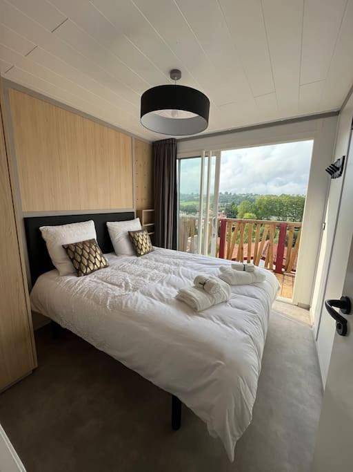 Chalet Eguzkitsua 3 étoiles avec piscine et barbecue - pays basque - in Hasparren, Région de Bayonne