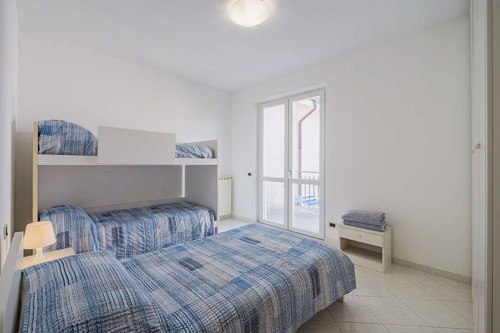 Hermoso apartamento en villa para 5 personas con Wifi, Tv y terraza, cerca de La Spezia in Ameglia, Municipio de Ameglia