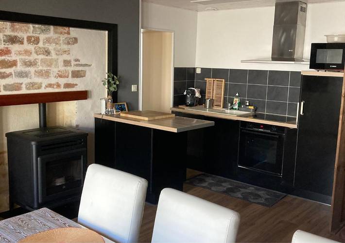 Gîte pour 2 personnes, avec jardin et terrasse dans Essarts-en-Bocage - 2