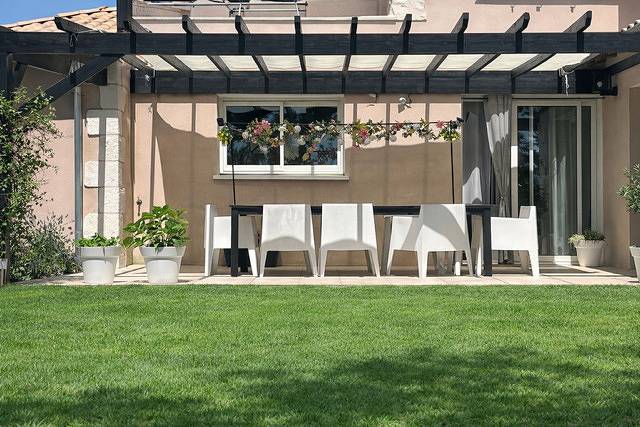 Location de vacances pour 8 personnes, avec jardin à Vasles - 3