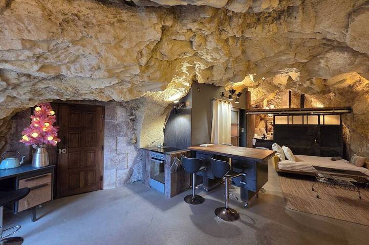 Location de vacances pour 4 personnes, avec jardin ainsi que terrasse et jacuzzi à Noyers-sur-Cher - 2