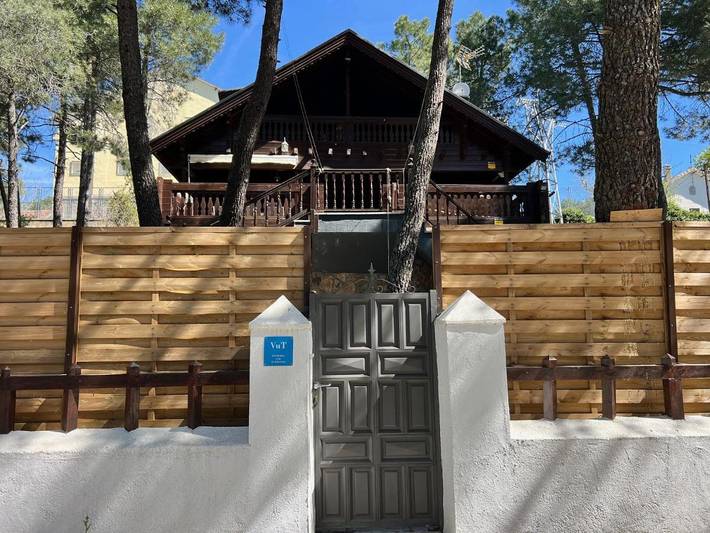 Location de vacances pour 10 personnes, avec jardin ainsi que piscine et vue à Las Navas del Marqués - 2