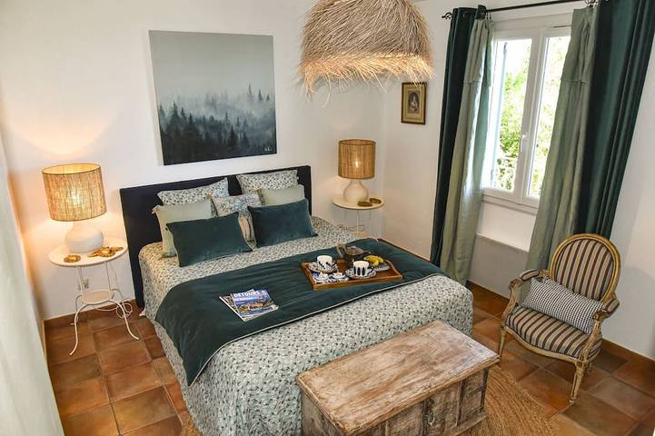 Location de vacances pour 8 personnes, avec jardin et terrasse à Mons (Var) - 4