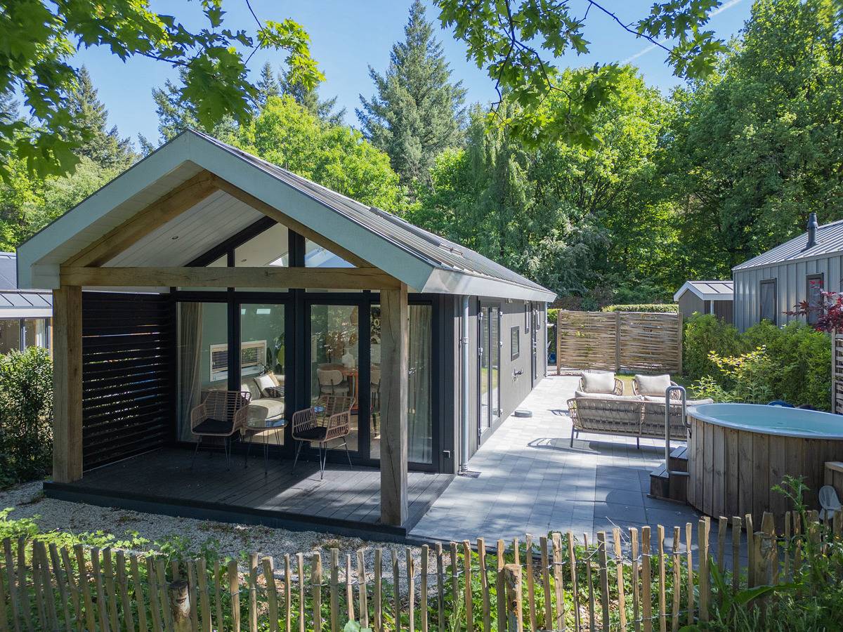 Vakantiepark De Thijmse Berg — Eco Cottage met hottub | 4 personen in Rhenen, Provincie Utrecht