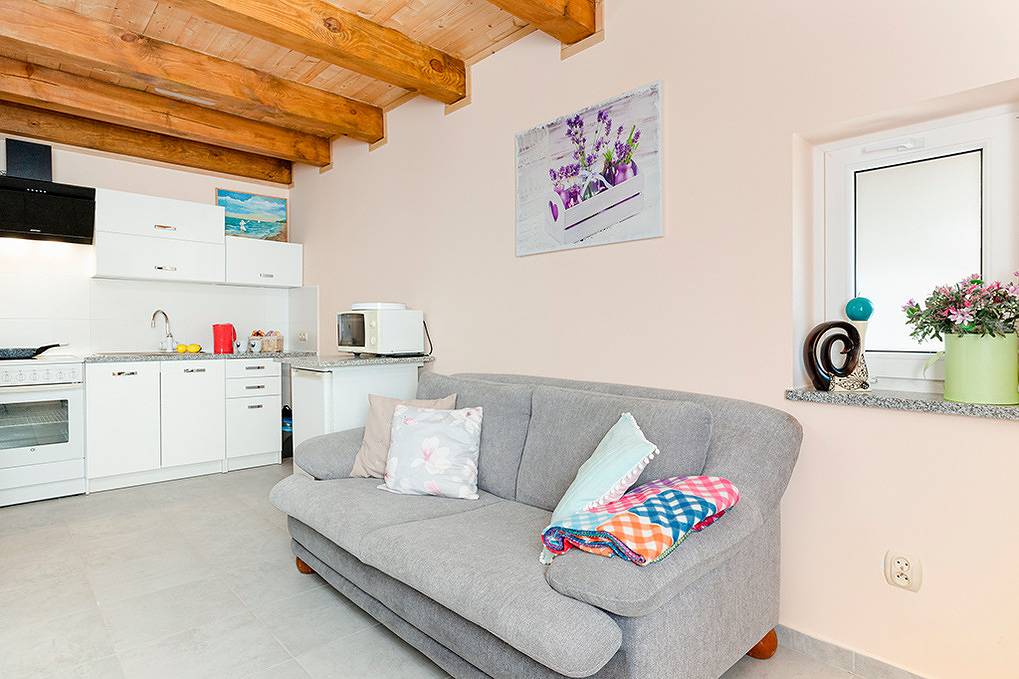 Haushälfte Nr. 6 in Rewal, Powiat gryficki