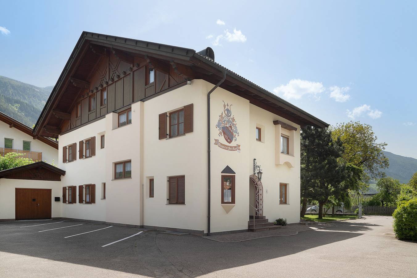 Ganze Wohnung, Ferienwohnung 'Mayr Drei' mit Bergblick, Balkon und Wlan in Plaus, Ortleralpen