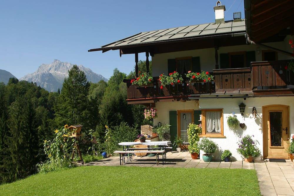 Ganze Wohnung, Ferienwohnung Nr. 1 für 1-2 Pers., 40 m², Sz, Wohnküche, Balkon, Schlafsofa in Bischofswiesen, Berchtesgadener Alpen