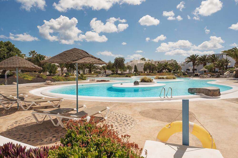 Entire apartment, Lanzahost \"Casa del Sol 1\" in Playa Bastián, Teguise