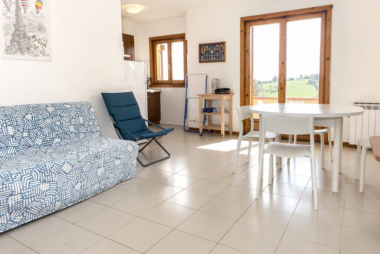 Apartamento entero, M285 - Marcelli, comfortable three-room apartment with terrace in Marcelli, Riviera del Conero