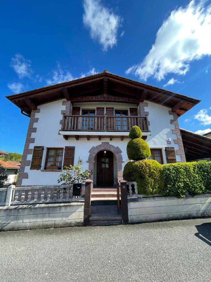 Chalet para 7 personas, con Balcón y Terraza además de Jardín y Vistas en Navarra