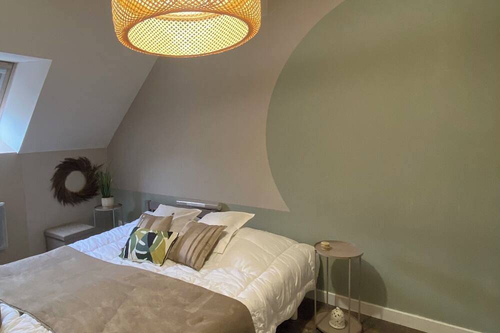 Maison dans un environnement calme à proximité de la Rance Pet Friendly🐾 in Châteauneuf-d'Ille-et-Vilaine, Région de Saint-Malo