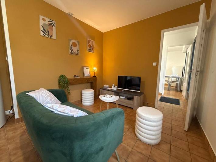 Location de vacances pour 6 personnes, avec jardin à Thouars - 2