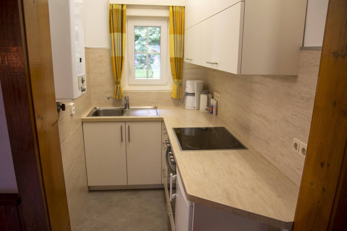 Ganze Ferienwohnung, Fw unten, Dusche, Wc, 2 Schlafräume in Hermannsburg, Naturpark Südheide