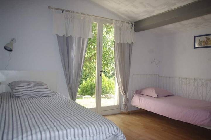 Bauernhaus Mit Charme ruhig, Ausblick Esterel, 4/5 Personen in Montauroux, Mittelmeerküste (Frankreich)