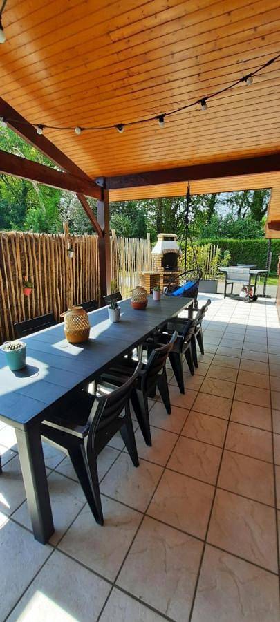 Location de vacances pour 8 personnes, avec jacuzzi et jardin dans Cazaux - 4