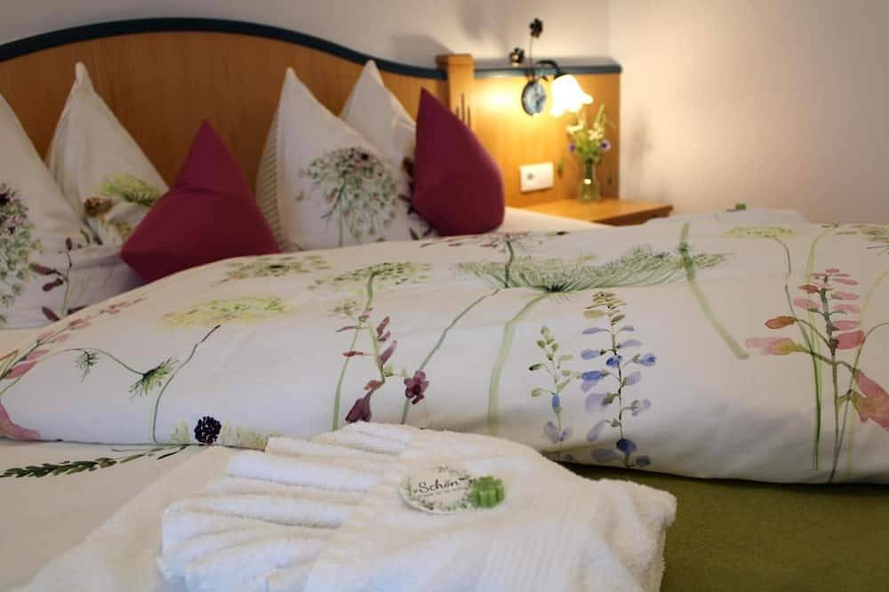 Ganze Wohnung, Urlaub am Biobauernhof nahe Skipisten in Saalfelden, Saalfelden am Steinernen Meer