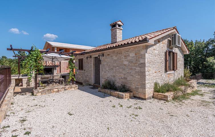 Ferienhaus für 4 Personen, mit Garten und Terrasse in Barban - 2